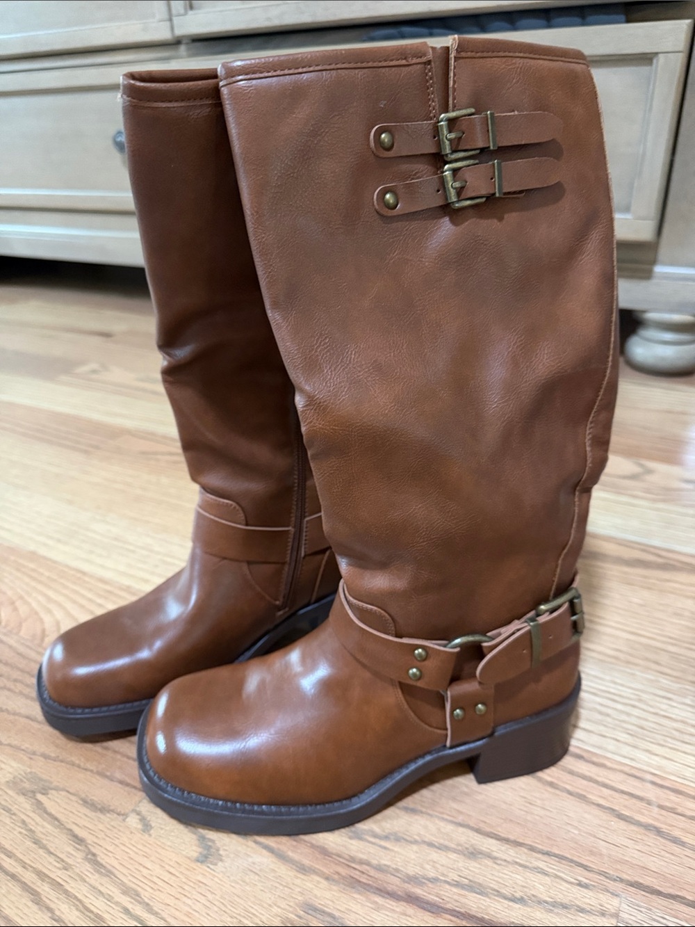 NIB Women's Tall Buckle Boots in Cognac Brown size 8.5
